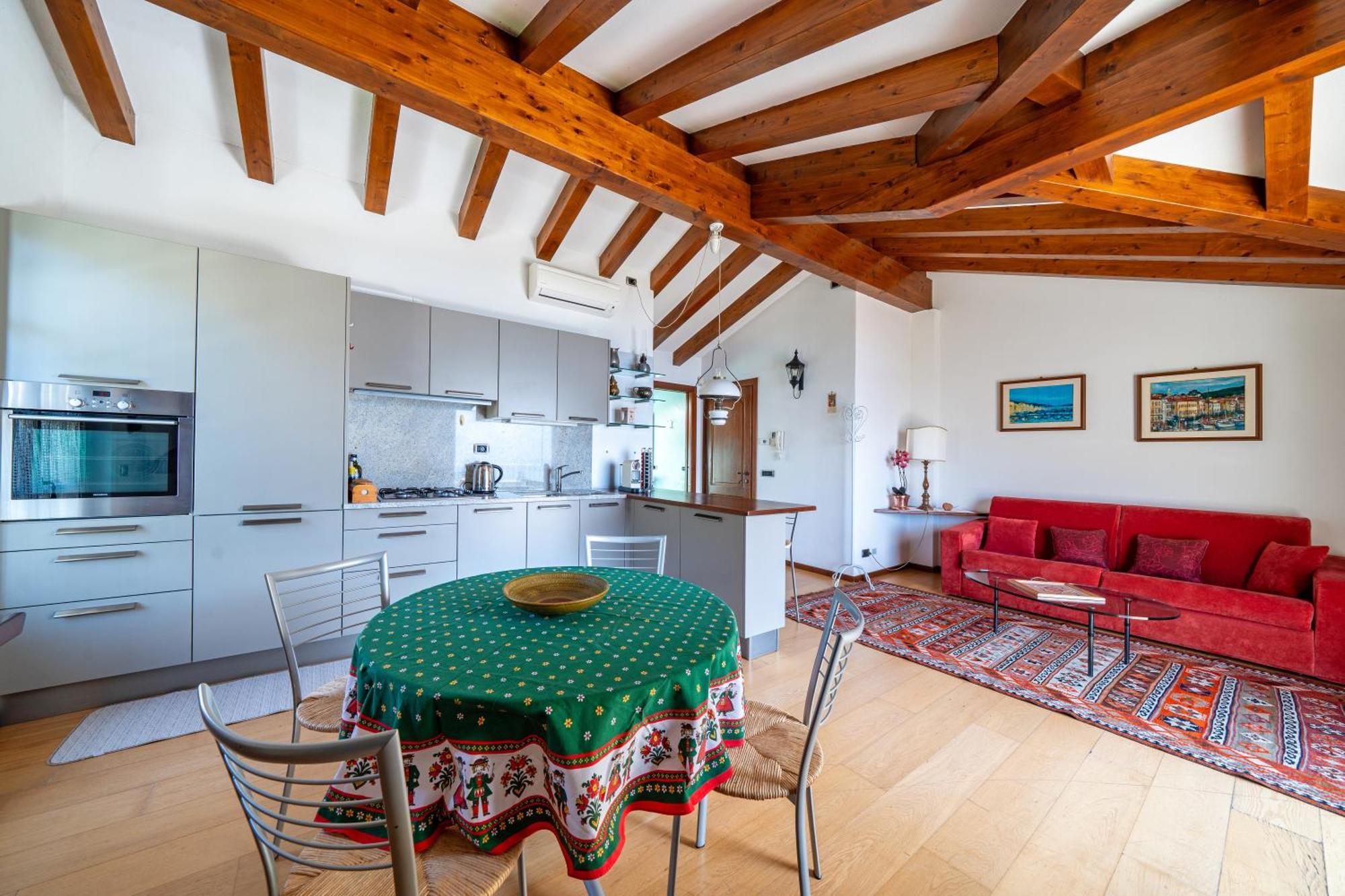 Resort Alveluu Ristorante E Tremezzo
